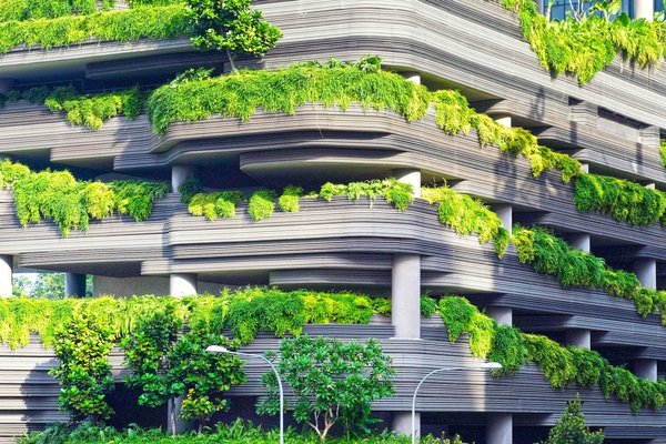 Quels sont les critères pour évaluer l'efficacité des programmes de conservation de la faune en milieu urbain ?